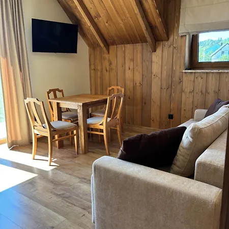 Wolniej Bezposrednio Przy Sciezce Rowerowej Velo Czorsztyn Apartman *